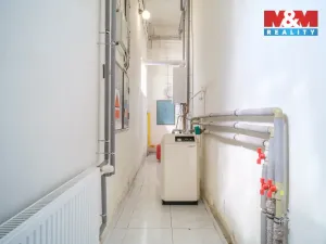 Prodej obchodního prostoru, Kadaň, Polní, 1200 m2
