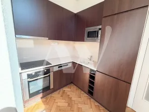 Pronájem bytu 3+kk, Praha - Nové Město, 28. října, 102 m2