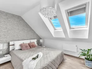 Pronájem bytu 3+kk, Lochenice, 103 m2