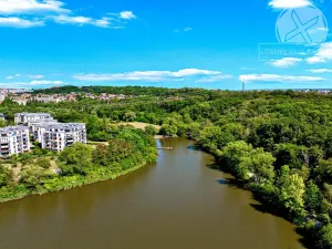 Prodej bytu 2+kk, Praha - Vysočany, Kolmá, 80 m2