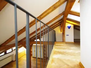 Pronájem atypického bytu, Praha - Karlín, Za Poříčskou bránou, 61 m2