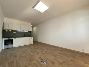 Pronájem bytu 1+kk, Nový Bor, Svojsíkova, 28 m2