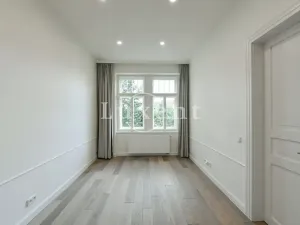Pronájem bytu 4+kk, Praha - Vinohrady, náměstí Jiřího z Poděbrad, 107 m2