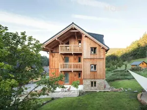 Prodej rodinného domu, Benecko, 342 m2