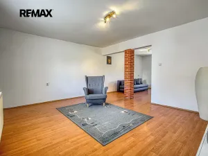 Prodej rodinného domu, Hrob, 158 m2