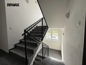 Pronájem bytu 1+kk, Dobřany, 38 m2
