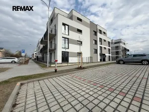 Pronájem bytu 1+kk, Dobřany, 38 m2
