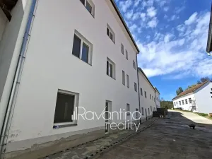Pronájem ubytování, Brno, Cacovická, 329 m2