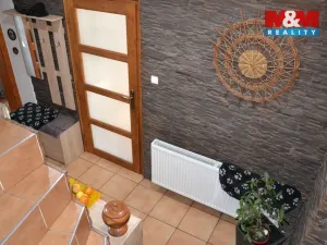 Prodej rodinného domu, Broumov - Olivětín, třída Soukenická, 140 m2