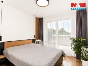 Prodej bytu 4+kk, Praha, Ke kříži, 76 m2