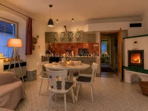 Prodej ubytování, Číměř, 650 m2