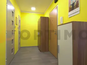 Prodej bytu 3+1, Praha - Kyje, Bajgarova, 65 m2