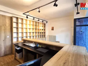 Pronájem obchodního prostoru, Praha - Holešovice, Ortenovo náměstí, 77 m2