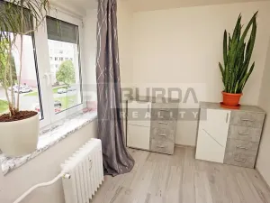Prodej bytu 2+kk, Neratovice, 30 m2