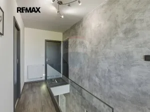 Prodej vícegeneračního domu, Vrané nad Vltavou, Ve Strouze, 182 m2