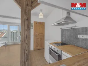 Prodej bytu 1+kk, Praha - Libeň, Nad Kolčavkou, 28 m2
