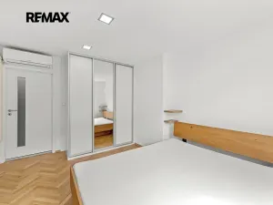 Prodej bytu 3+kk, Praha - Vršovice, Karpatská, 60 m2