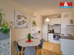 Prodej bytu 2+kk, Praha, Sazovická, 52 m2