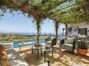 Prodej vily, Casares, Španělsko, 315 m2