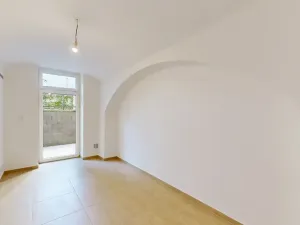 Prodej ubytování, Praha - Smíchov, 84 m2