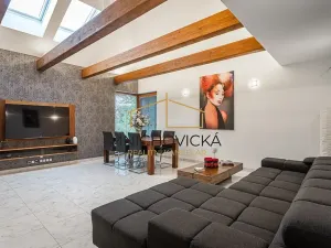 Prodej rodinného domu, Praha - Kolovraty, V Tehovičkách, 521 m2