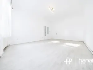 Prodej bytu 3+1, Olomouc, Komenského, 116 m2