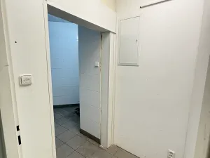 Pronájem obchodního prostoru, Praha - Josefov, Kaprova, 28 m2
