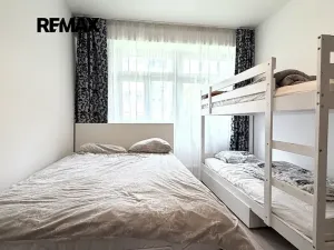 Pronájem bytu 2+kk, Praha - Kyje, Pelušková, 38 m2