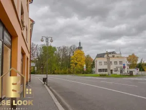 Pronájem obchodního prostoru, Nové Město nad Metují, Komenského, 105 m2