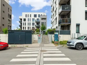 Pronájem bytu 2+kk, Praha - Hloubětín, Waltariho, 57 m2