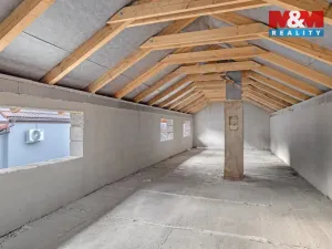Prodej rodinného domu, Kly - Dolní Vinice, 176 m2