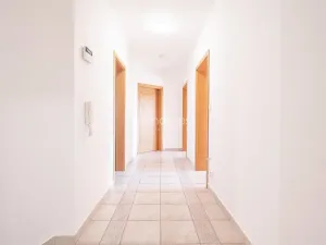 Pronájem vily, Horoměřice, 280 m2