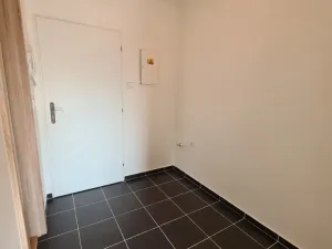 Pronájem bytu 1+kk, Dolní Loučky, 34 m2