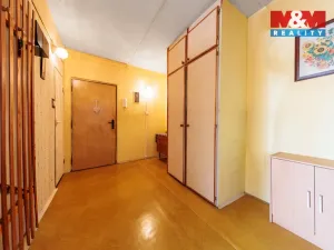 Prodej bytu 2+1, Karlovy Vary - Stará Role, Karlovarská, 61 m2
