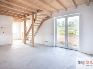 Pronájem rodinného domu, Nová Ves nad Popelkou, 95 m2