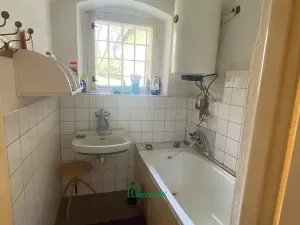 Prodej obchodního prostoru, Varvažov, 1358 m2