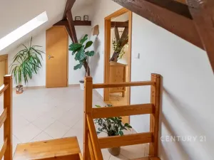 Pronájem bytu 3+1, Praha - Hloubětín, Poděbradská, 108 m2