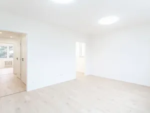 Prodej bytu 3+kk, Praha - Letňany, Frýdecká, 53 m2