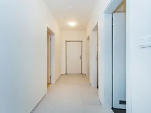 Pronájem bytu 2+kk, Praha - Jinonice, Pod stolovou horou, 58 m2