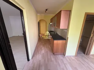 Prodej bytu 2+1, Podbořany, Sídliště Míru, 73 m2