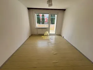 Prodej bytu 2+1, Podbořany, Sídliště Míru, 73 m2