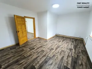 Pronájem bytu 2+1, Chabařovice, 50 m2