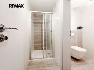 Pronájem obchodního prostoru, Neslovice, Lesní, 66 m2