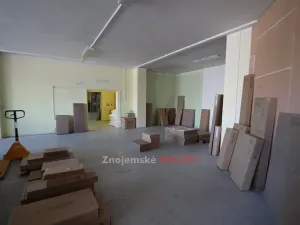 Pronájem obchodního prostoru, Znojmo, Vídeňská třída, 130 m2
