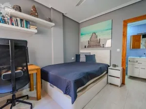 Prodej bytu 4+kk, Guardamar del Segura, Alicante, Španělsko, 80 m2