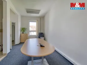 Pronájem kanceláře, Plzeň - Jižní Předměstí, Hálkova, 125 m2