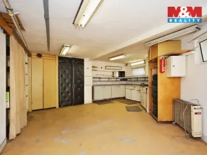 Pronájem garáže, Havlíčkův Brod, 28 m2