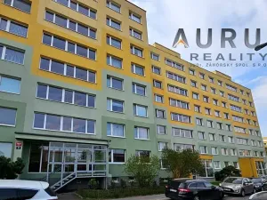 Prodej bytu 2+kk, Praha - Chodov, V průčelí, 46 m2