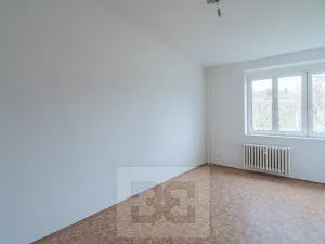 Prodej bytu 1+kk, Praha - Vysočany, Podnádražní, 30 m2