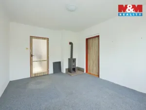 Prodej bytu 3+1, Černovice, Tyršova, 64 m2